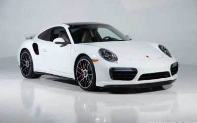 Photo of a 2018 Porsche 911 for sale