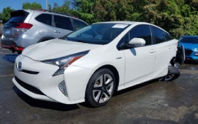 2016 Toyota Prius Four Touring