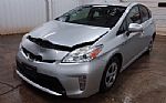 2015 Prius Thumbnail 4