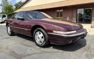 Photo of a 1990 Buick Reatta Coupe Coupe for sale