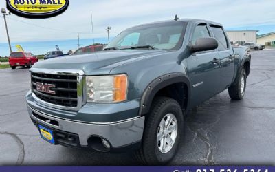 Photo of a 2011 GMC Sierra 1500 4WD Crew Cab 143.5