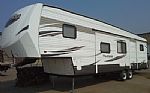 2017 Forest River Wildwood 5TH Wheel