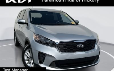 Photo of a 2019 Kia Sorento LX V6 for sale