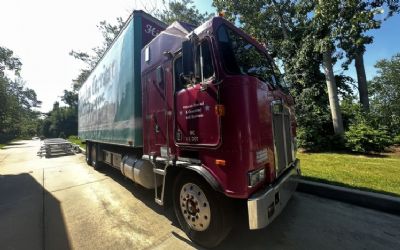 Photo of a 1988 Kenworth K100E Truck for sale