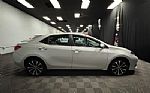 2018 Corolla Thumbnail 17