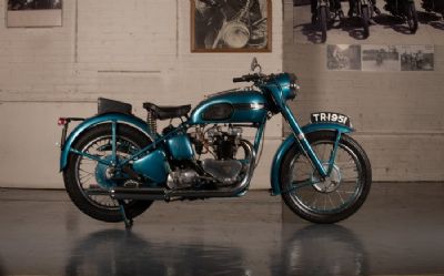 1951 Triumph Thunderbird 