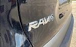 2021 RAV4 Thumbnail 32