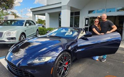 Photo of a 2021 Aston Martin Vantage Convertible for sale