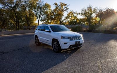 Photo of a 2018 Jeep Grand Cherokee Overland SUV for sale