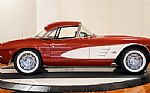 1961 Corvette Thumbnail 9