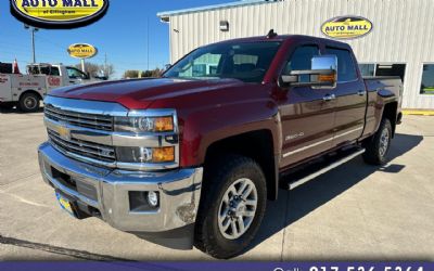 Photo of a 2015 Chevrolet Silverado 2500HD Built After AUG 14 4WD Crew Cab 153.7