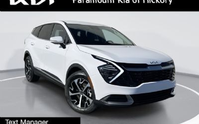 Photo of a 2025 Kia Sportage EX for sale