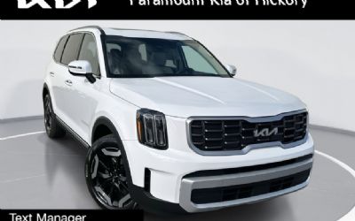 Photo of a 2025 Kia Telluride S for sale