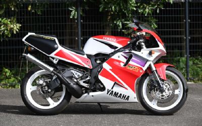 Photo of a 1994 Yamaha TZR250 for sale