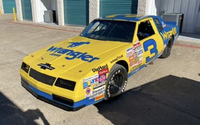 Photo of a 1986 Chevrolet Monte Carlo Race Car for sale