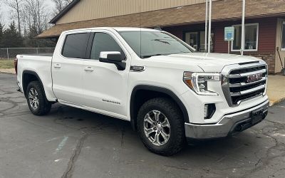 Photo of a 2021 GMC Sierra 1500 SLE Truck for sale