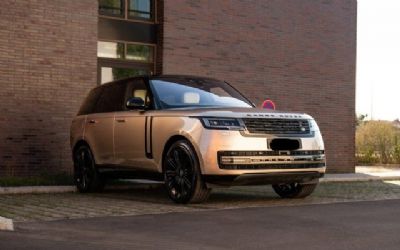 Photo of a 2024 Land Rover Range Rover Autobiography $182,560 Msrp New for sale