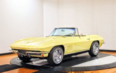 Photo of a 1967 Chevrolet Corvette Convertible for sale