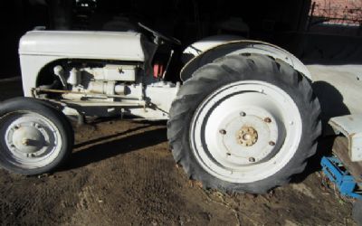 Photo of a 1940 Ford 2 N for sale