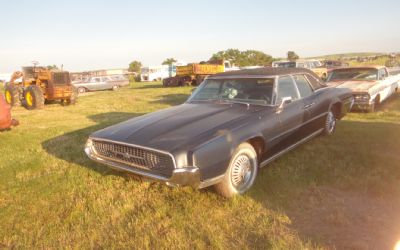 1967 Ford Thunderbird 