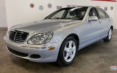 Photo of a 2004 Mercedes-Benz S500 for sale