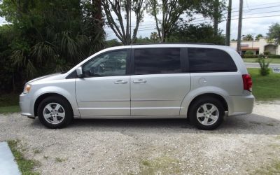 Photo of a 2012 Dodge Grand Caravan SXT for sale