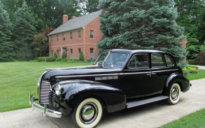 1940 Buick Special Touring Sedan