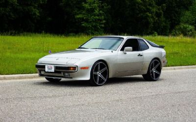 Photo of a 1984 Porsche 944 for sale