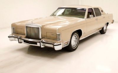 Photo of a 1978 Lincoln Continental Town Car Sedan for sale