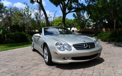 Photo of a 2003 Mercedes-Benz SL500 Designo Hardtop Roadster for sale