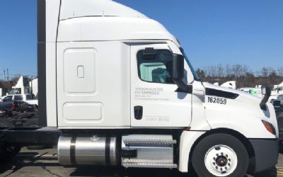 Photo of a 2020 Freightliner Cascadia CA126 Semi-Tractor for sale