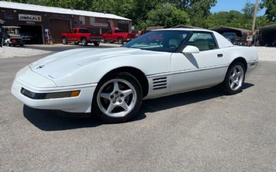 Photo of a 1992 Chevrolet Corvette Convertible for sale