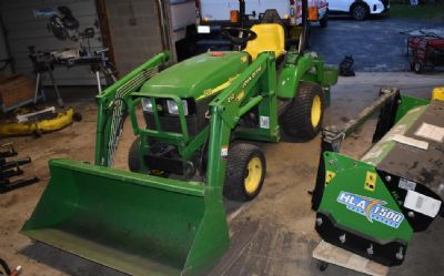 Photo of a 2004 John Deere 2210 for sale