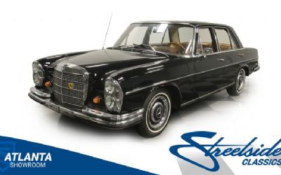 1966 Mercedes-Benz 250SE 