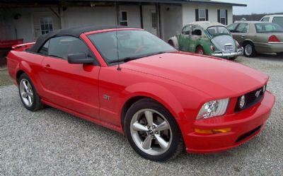 Photo of a 2006 Ford Mustang GT Convertible for sale