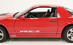 1987 Camaro IROC Z28 Thumbnail 2