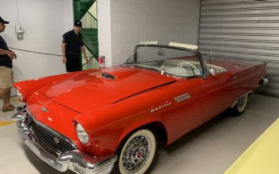 1957 Ford Thunderbird 