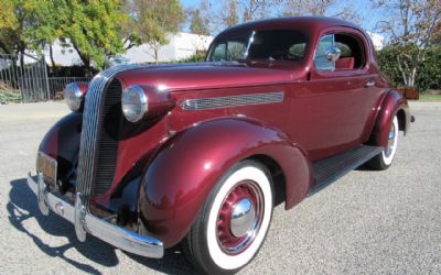 Photo of a 1936 Pontiac Model 6 Deluxe 3 Window Coupe for sale