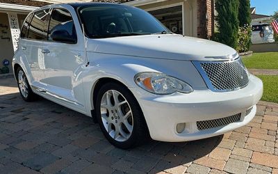 Photo of a 2009 Chrysler PT Cruiser (rare Dream Cruiser Series 5) for sale