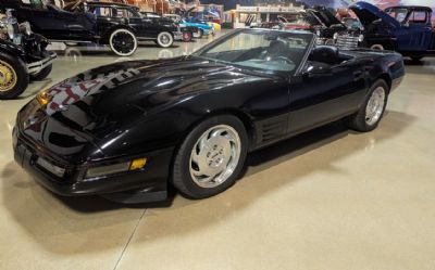 Photo of a 1993 Chevrolet Corvette Base 2DR Convertible for sale