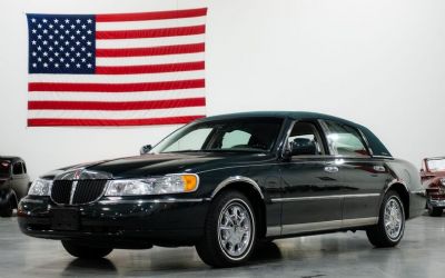 2002 Lincoln Town Car Signature Series 