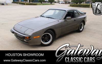 Photo of a 1984 Porsche 944 for sale