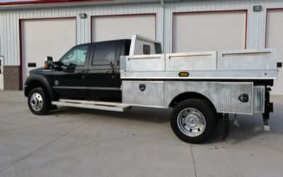 Photo of a 2015 Ford F-550 Super Duty 4X4 4DR Crew Cab 176.2 200.2 In. WB for sale