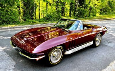 Photo of a 1965 Chevrolet Corvette Stingray for sale