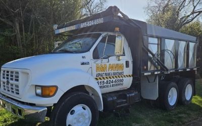 Photo of a 2000 Ford F750 for sale