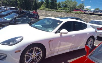 Photo of a 2013 Porsche Panamera Hatchback for sale