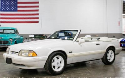 1993 Ford Mustang LX Summer Edition 