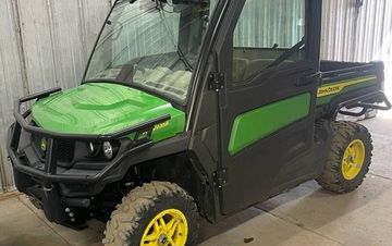 Photo of a 2021 John Deere Gator 835R for sale