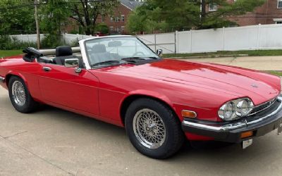 Photo of a 1990 Jaguar XJS V-12 Convertible for sale