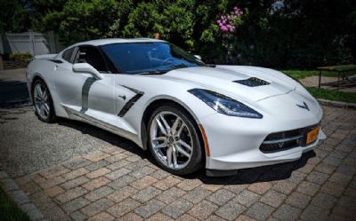 Photo of a 2015 Chevrolet Corvette Coupe for sale